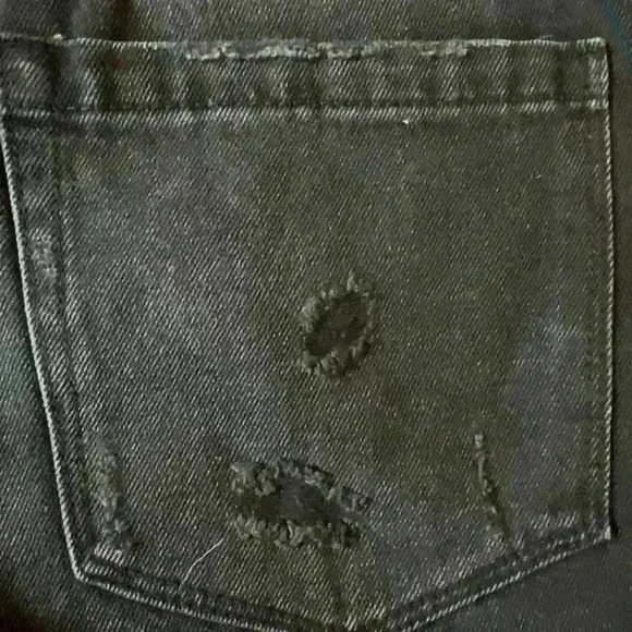 Blank NYC Black Distressed Denim Shorts - Size 31 - Picture 3 of 6